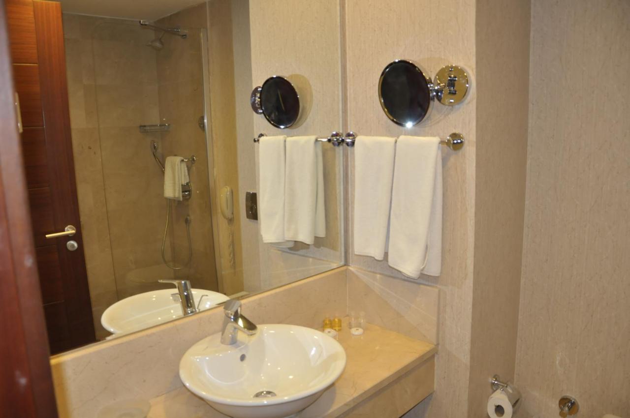 Happy Inn Gebze Hotel Exterior foto
